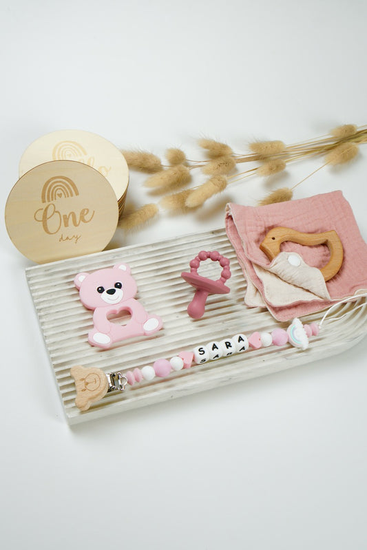 Newborn Gift Box - Girl 1